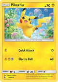 Pikachu (19) [Hidden Fates]